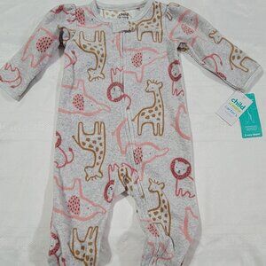 Child Of Mine By Carter's 6-9 month NWT footed sleeper. Mixed Z33